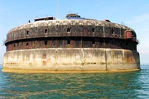 Gosport Forts Horse sands fort