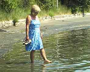 Carol at Alver Lake
